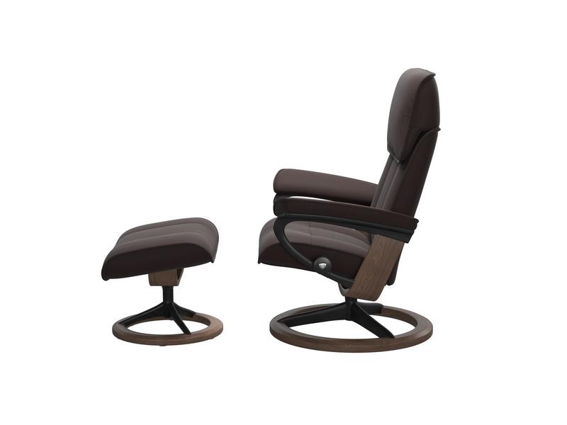 Stressless Admiral (M) Signature Chair with Footstool 