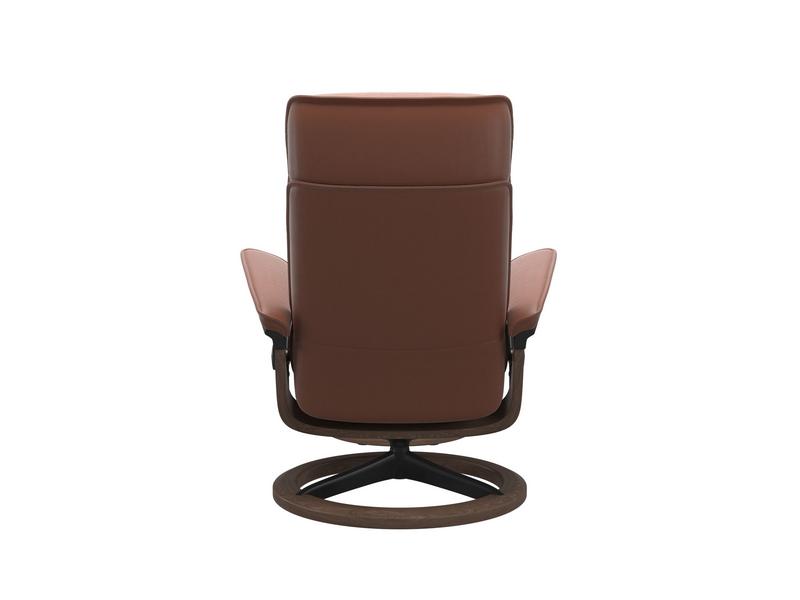Stressless Admiral (M) Signature chair with Footstool 