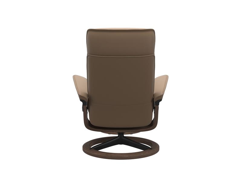 Stressless Admiral (M) Signature Chair with Footstool 