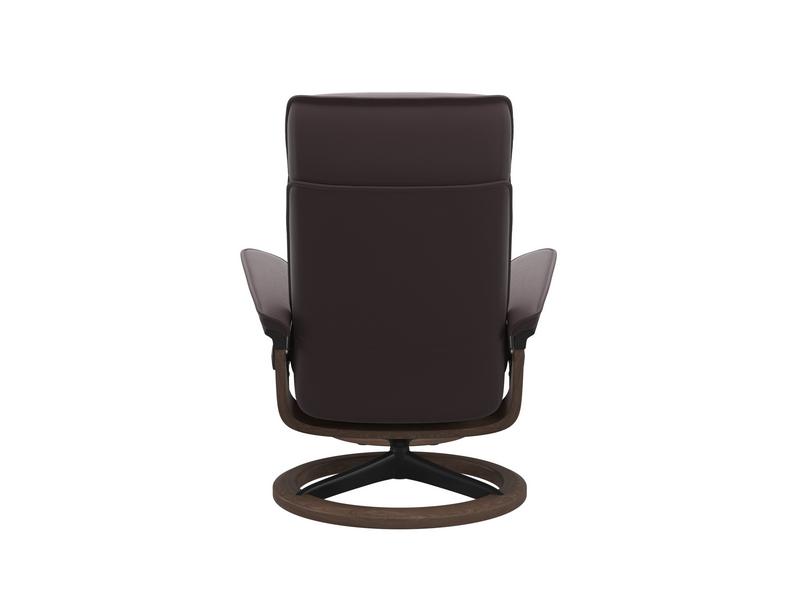 Stressless Admiral (M) Signature Chair with Footstool 