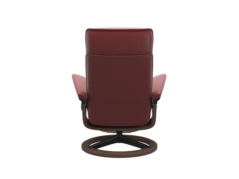 Stressless Admiral (M) Signature chair with Footstool 