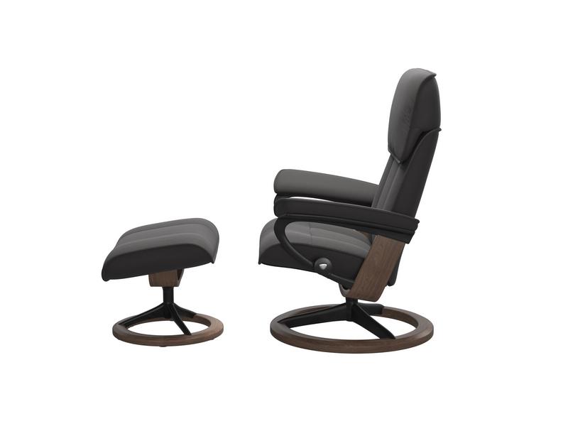 Stressless Admiral (M) Signature Chair with Footstool 