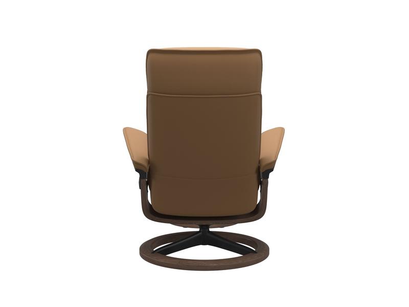 Stressless Admiral (M) Signature Chair with Footstool 