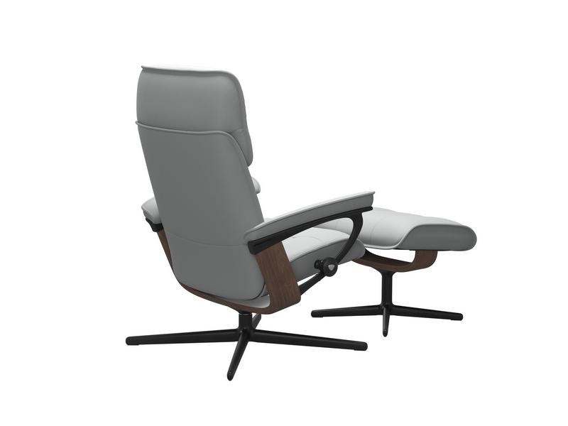 Stressless Admiral (M) Cross Chair with Ottoman 