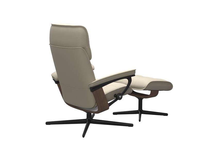 Stressless Admiral (M) Cross Chair with Ottoman 
