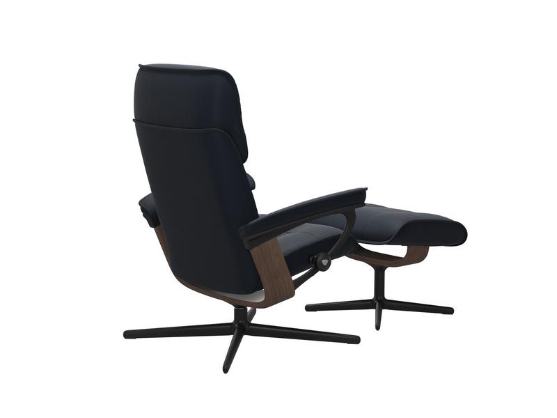 Stressless Admiral (M) Cross Chair with Ottoman 