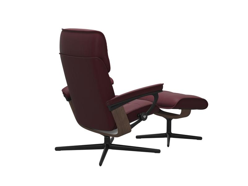 Stressless Admiral (M) Cross Chair with Ottoman 