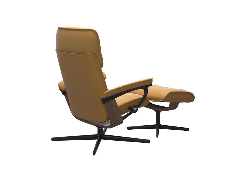 Stressless Admiral (M) Cross Chair with Ottoman 