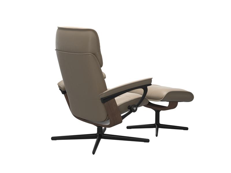 Stressless Admiral (M) Cross Chair with Ottoman 