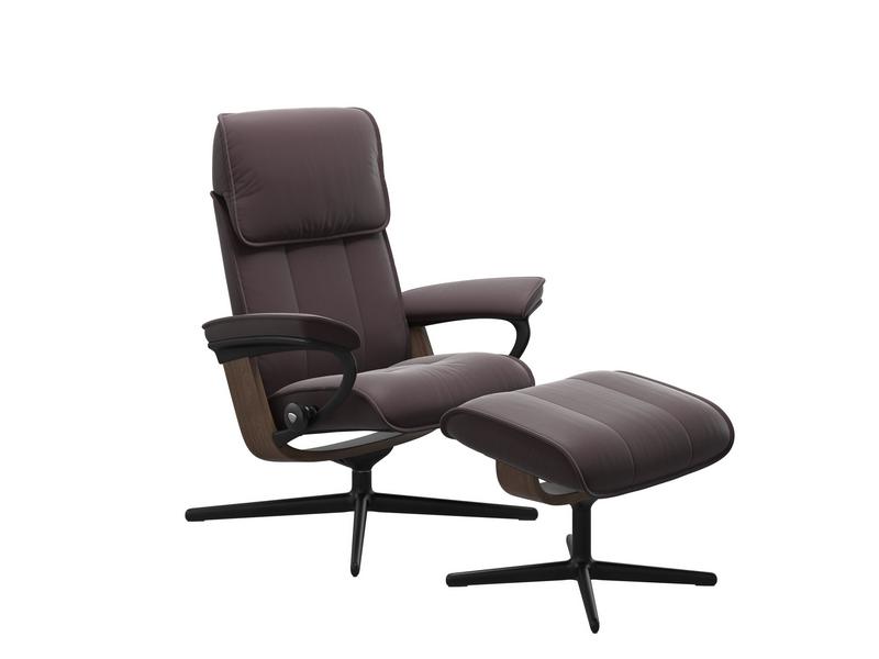 Stressless Admiral (M) Cross Chair with Ottoman 