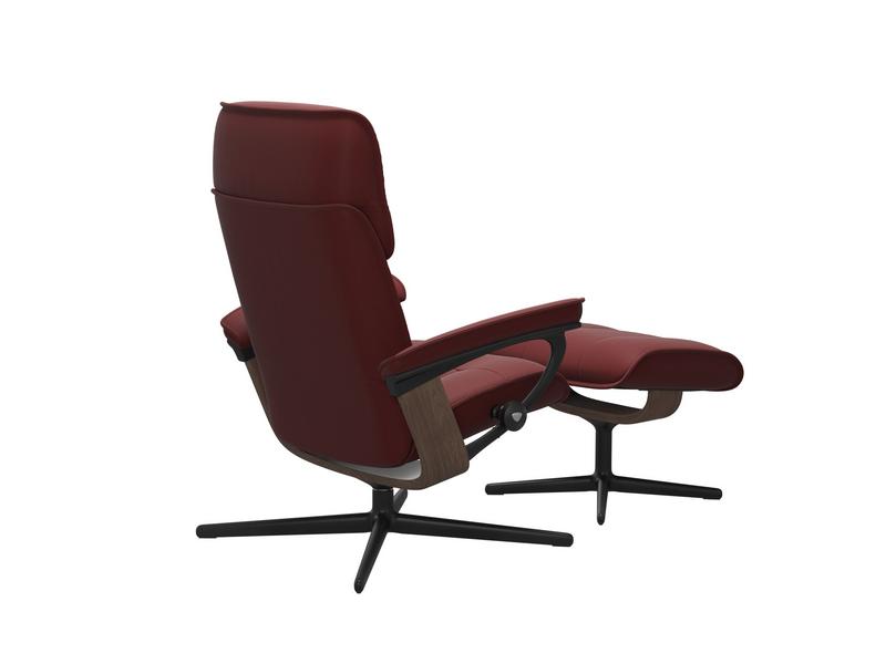 Stressless Admiral (M) Cross Chair with Ottoman 