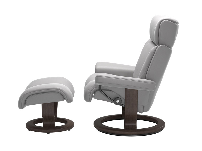 Stressless Magic (M) Classic Chair with Footstool 