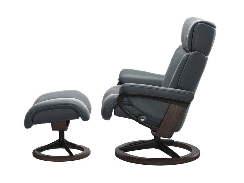 Stressless Magic (M) Signature Chair with Footstool 