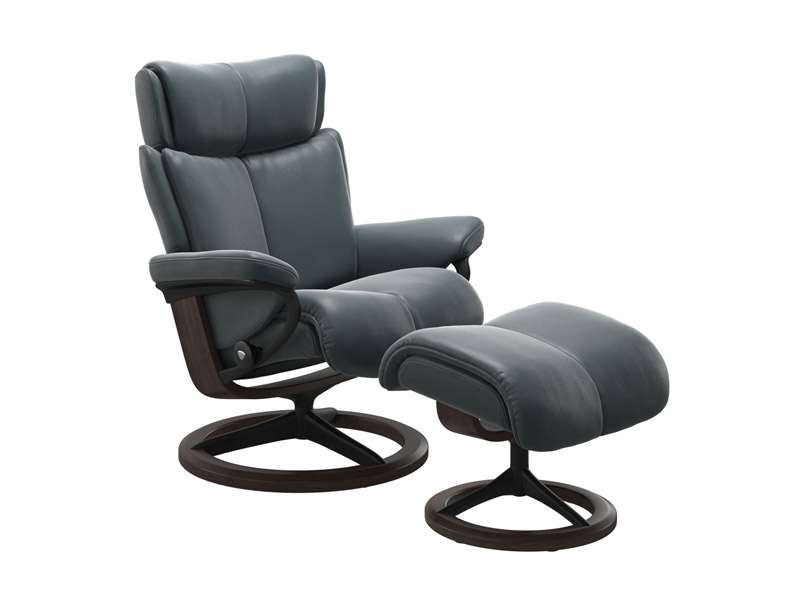 Stressless Magic (M) Signature Chair with Footstool 