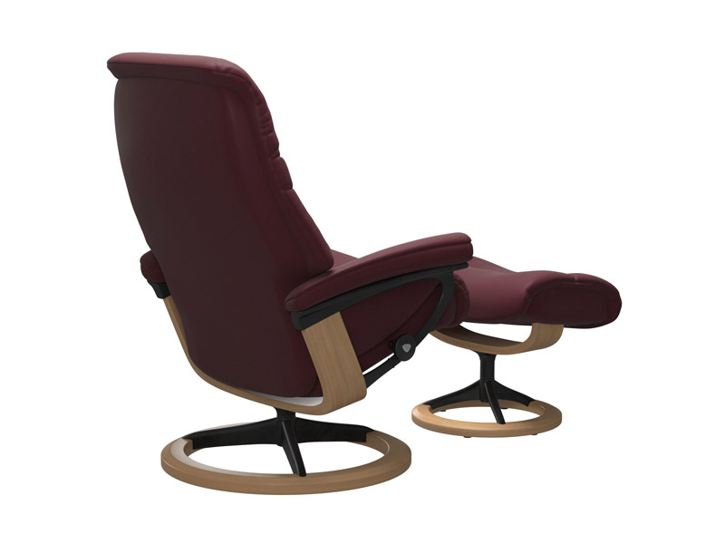 Stressless Sunrise (M) Signature Chair with Footstool 