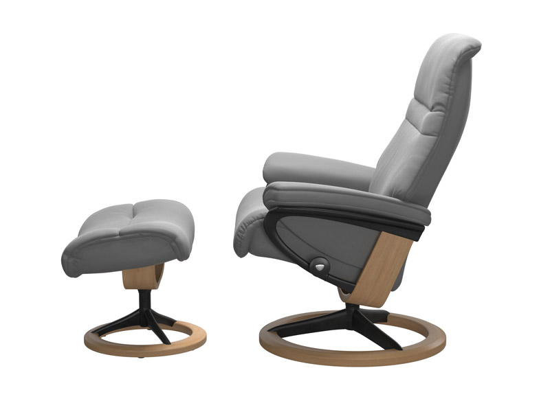 Stressless Sunrise (M) Signature Chair with Footstool 