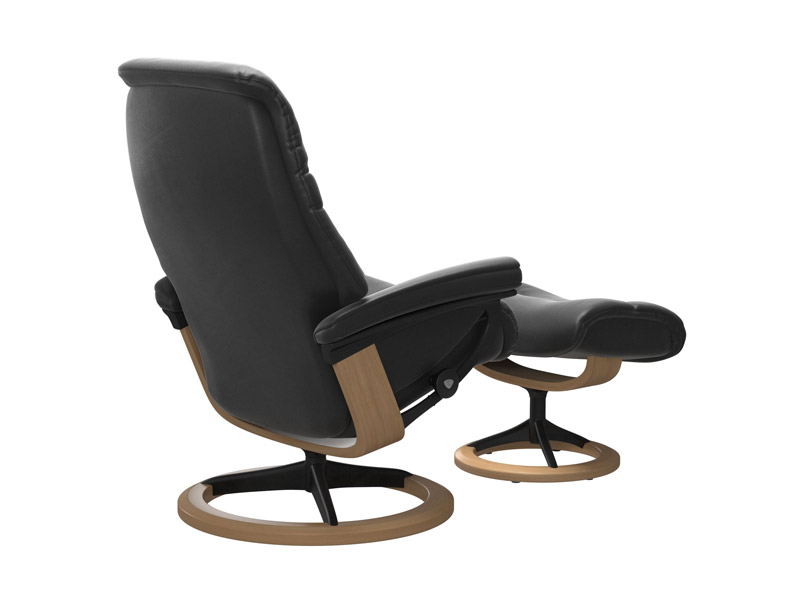 Stressless Sunrise (M) Signature Chair with Footstool 