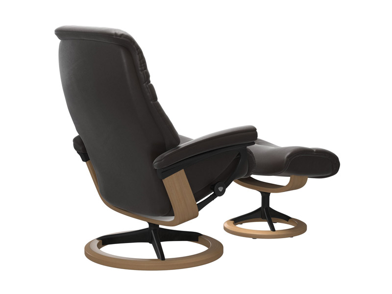 Stressless Sunrise (M) Signature Chair with Footstool 